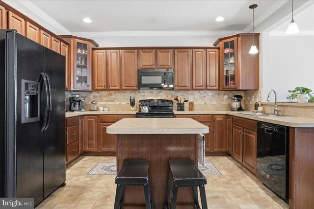 451 FRICK AVE, Waynesboro, PA 17268