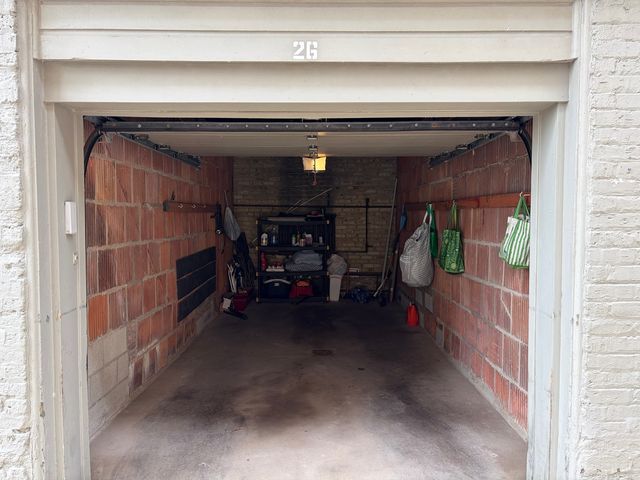 470 Sheridan Road 2, Evanston, IL 60202