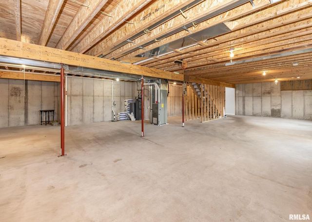 321 Pin Oak Drive, Geneseo, IL 61254