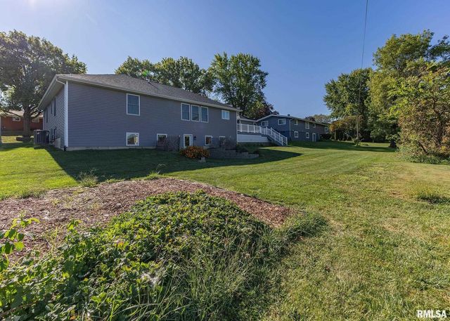 321 Pin Oak Drive, Geneseo, IL 61254