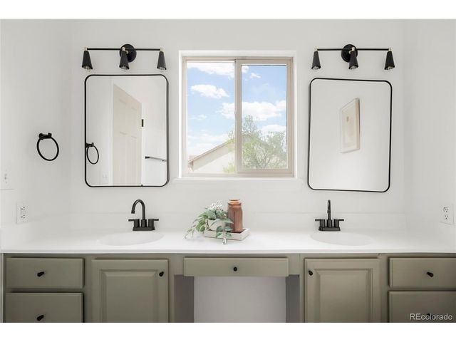 10023 W 77th Dr, Arvada, CO 80005