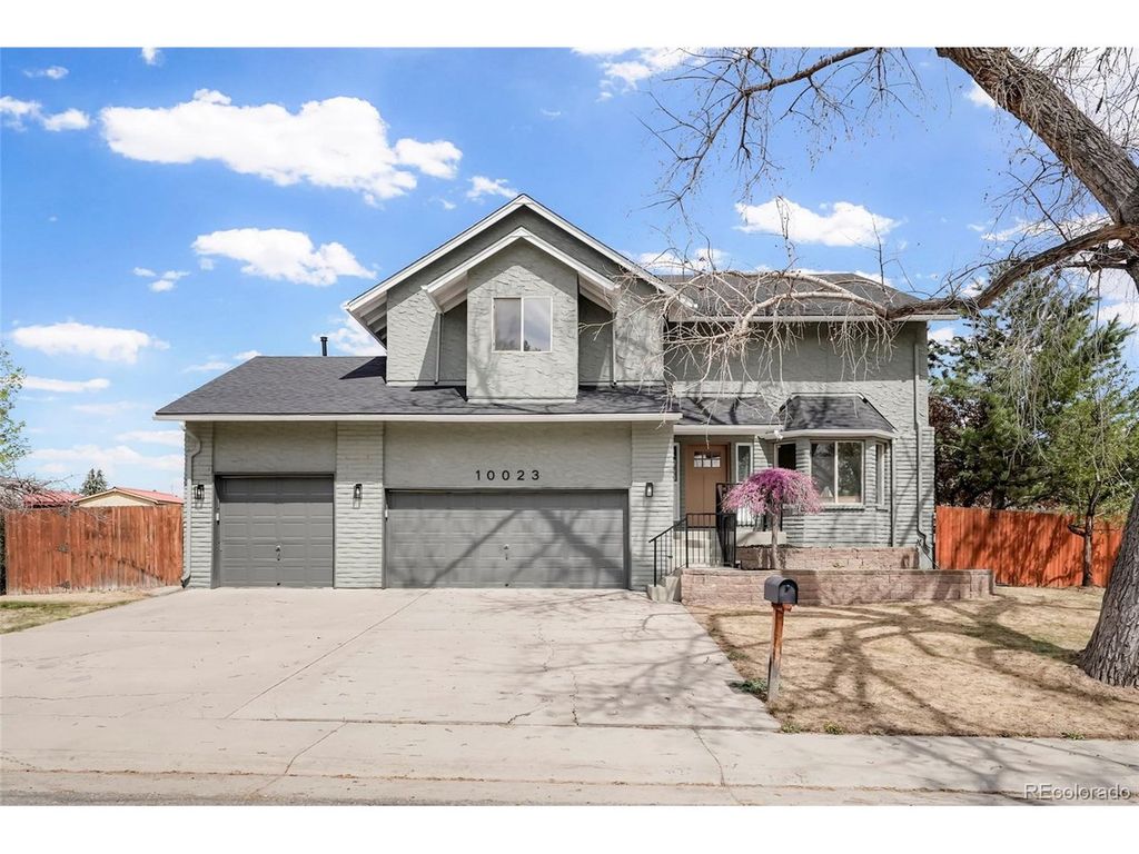 10023 W 77th Dr, Arvada, CO 80005