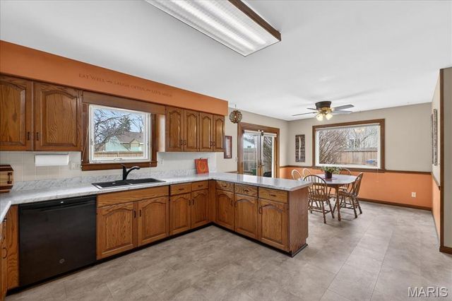 622 Saint Nicholas Drive, O'fallon, IL 62269