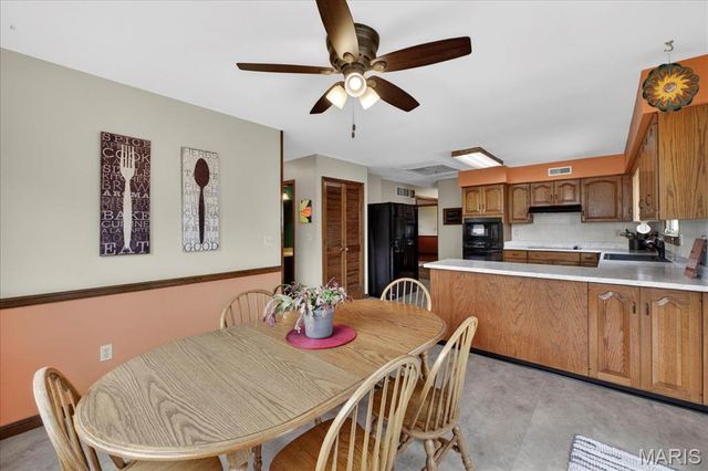 622 Saint Nicholas Drive, O'fallon, IL 62269