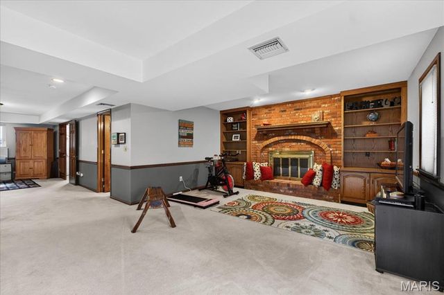 622 Saint Nicholas Drive, O'fallon, IL 62269