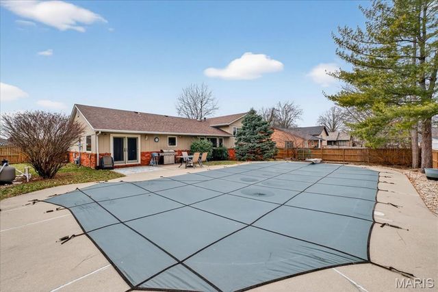 622 Saint Nicholas Drive, O'fallon, IL 62269