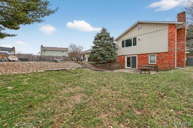 622 Saint Nicholas Drive, O'fallon, IL 62269