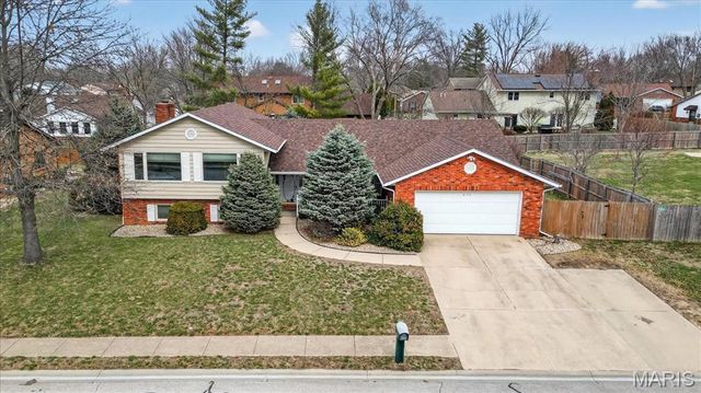 622 Saint Nicholas Drive, O'fallon, IL 62269