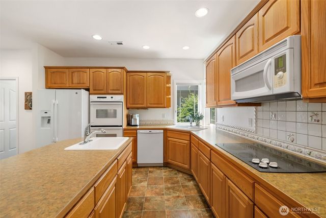 6384 McCormick Woods Drive SW, Port Orchard, WA 98367