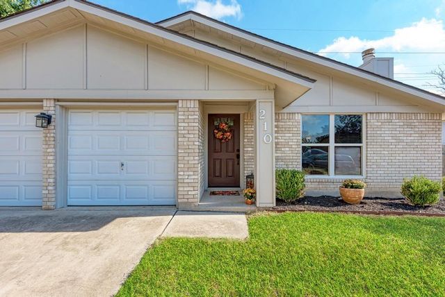 210 Clearday DR, Austin, TX 78745