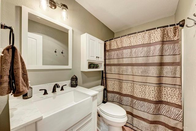 210 Clearday DR, Austin, TX 78745