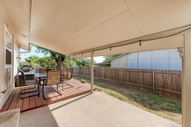 210 Clearday DR, Austin, TX 78745