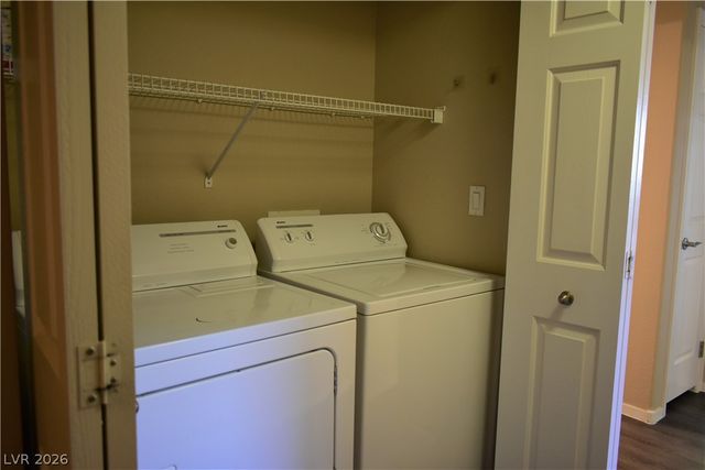 2291 West Horizon Ridge Parkway 5128, Henderson, NV 89052