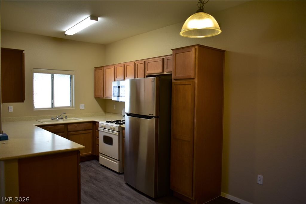 2291 West Horizon Ridge Parkway 5128, Henderson, NV 89052