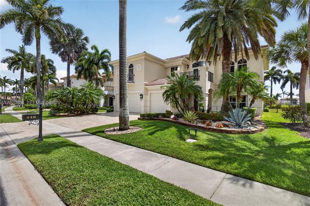 110 Abondance Dr, Palm Beach Gardens, FL 33410