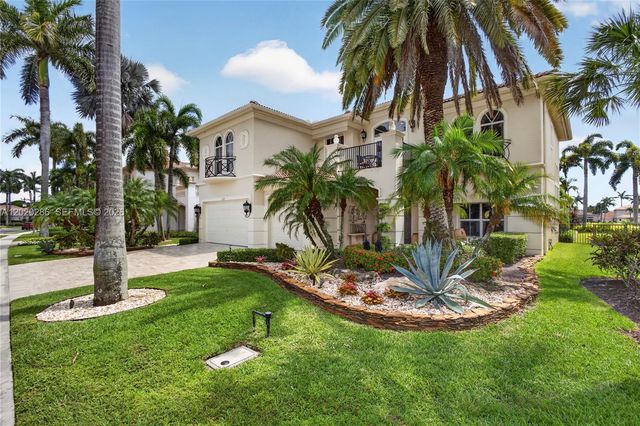 110 Abondance Dr, Palm Beach Gardens, FL 33410