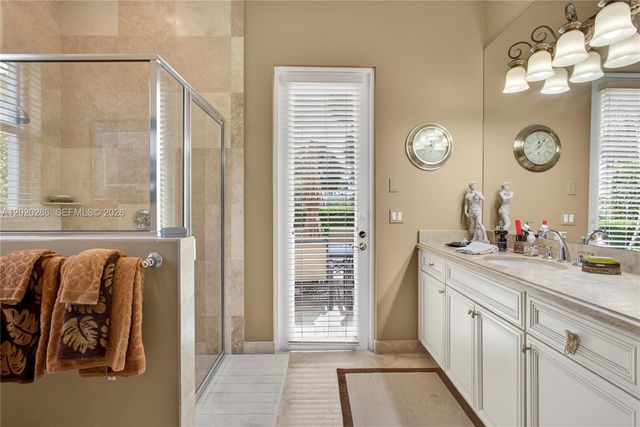 110 Abondance Dr, Palm Beach Gardens, FL 33410