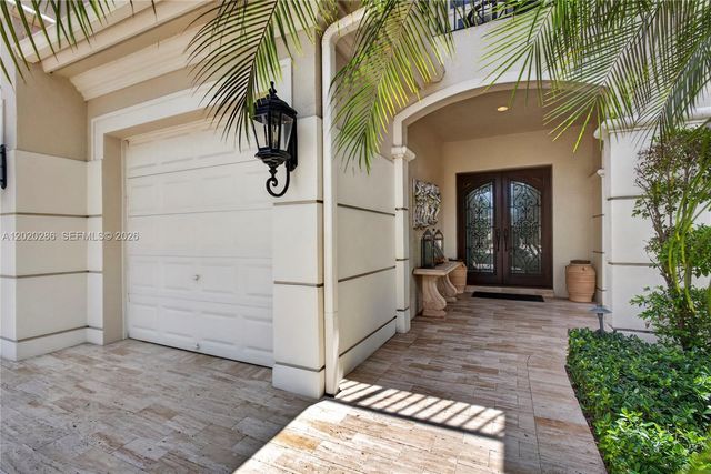110 Abondance Dr, Palm Beach Gardens, FL 33410