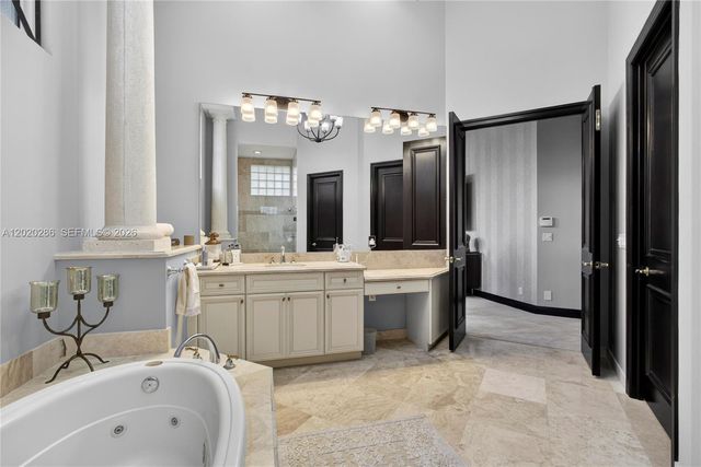 110 Abondance Dr, Palm Beach Gardens, FL 33410