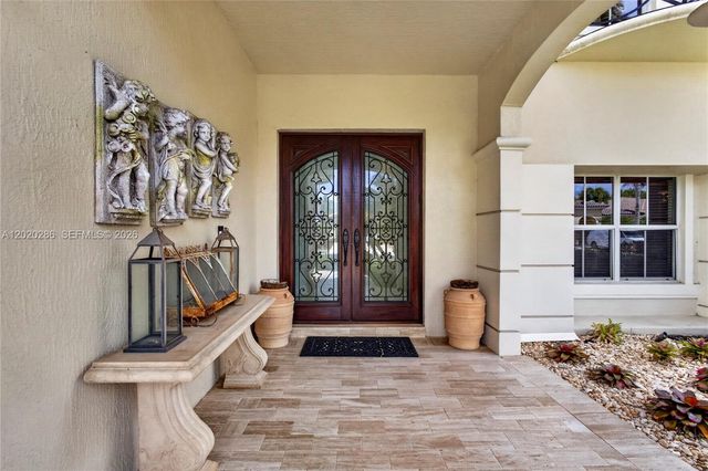 110 Abondance Dr, Palm Beach Gardens, FL 33410