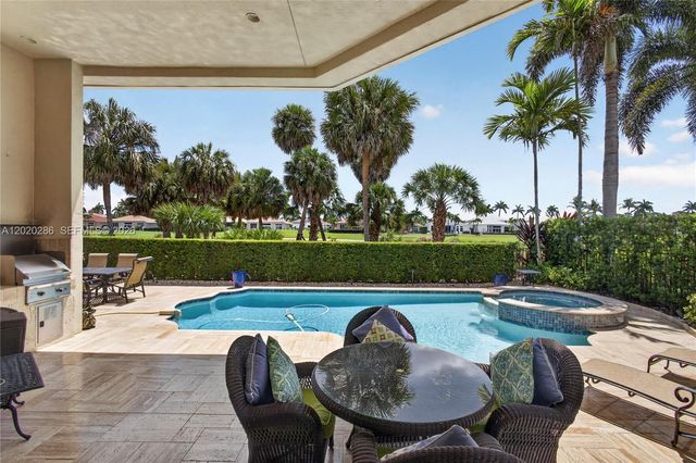110 Abondance Dr, Palm Beach Gardens, FL 33410