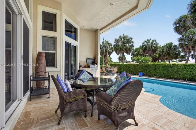 110 Abondance Dr, Palm Beach Gardens, FL 33410