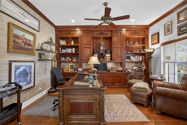 110 Abondance Dr, Palm Beach Gardens, FL 33410