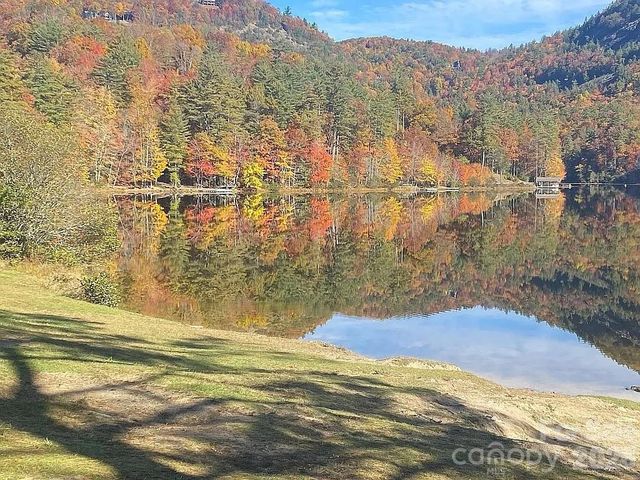 109 Emerald Ridge Road, Sapphire, NC 28774