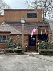 109 Emerald Ridge Road, Sapphire, NC 28774