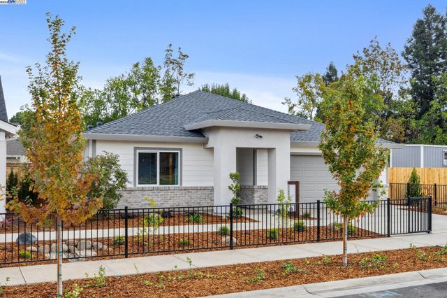 2628 Wesley Way, Chico, CA 95973