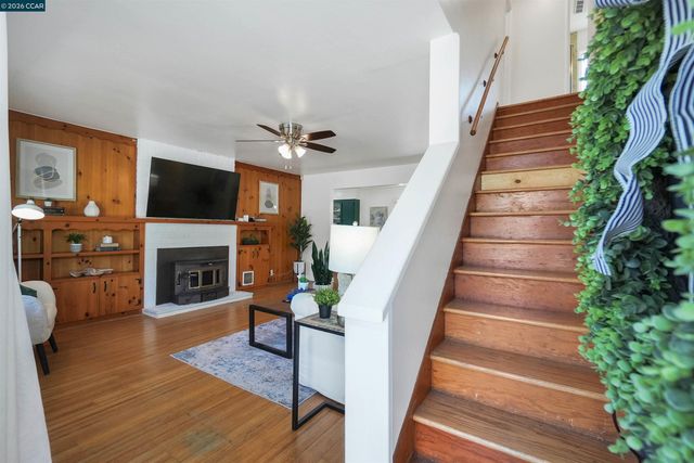 2309 Julia Ct, Pinole, CA 94564