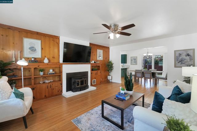 2309 Julia Ct, Pinole, CA 94564