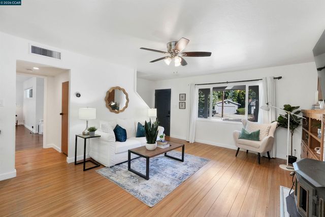 2309 Julia Ct, Pinole, CA 94564
