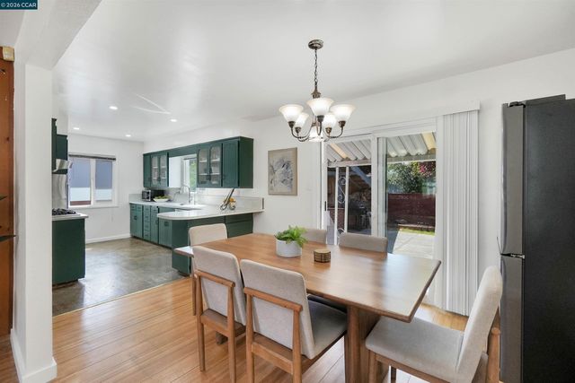 2309 Julia Ct, Pinole, CA 94564