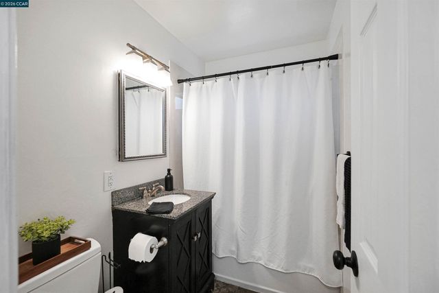 2309 Julia Ct, Pinole, CA 94564