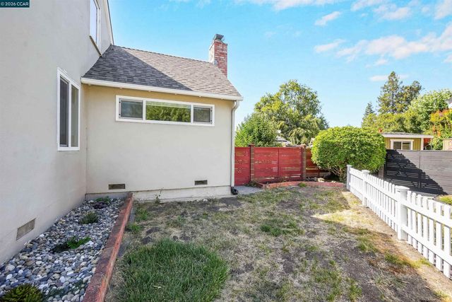 2309 Julia Ct, Pinole, CA 94564