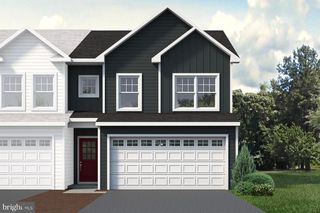 106 DOLOMITE DR, Port Matilda, PA 16870