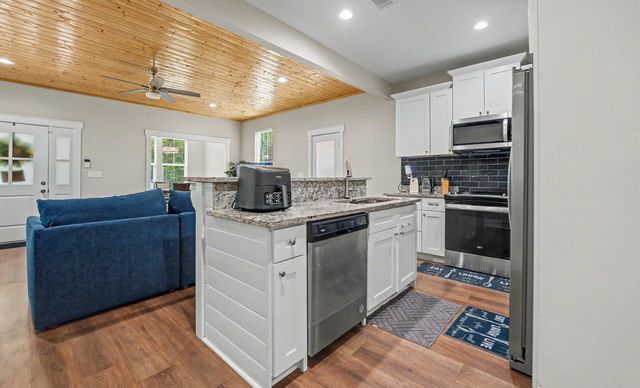 305 Capers Road, Walterboro, SC 29488