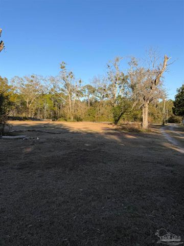 0001 Bay Vista Ln, Milton, FL 32583