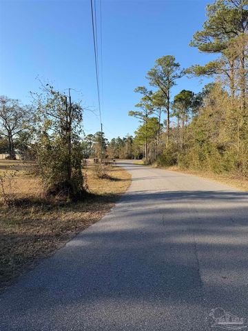 0001 Bay Vista Ln, Milton, FL 32583
