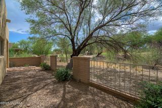 835 W Waterview Drive, Green Valley, AZ 85614