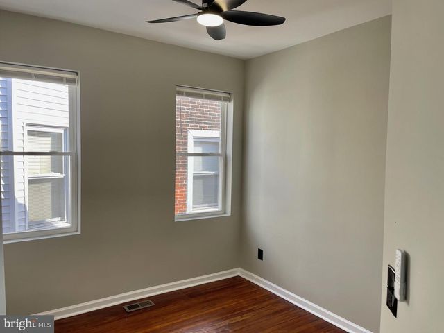 320 W TABOR RD, Philadelphia, PA 19120