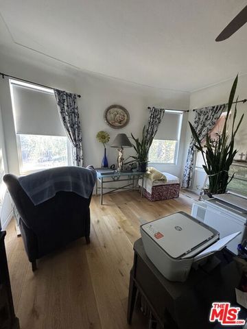 4010 W Adams Boulevard, Los Angeles, CA 90018