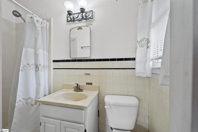 7011 White Horse Road, Greenville, SC 29611