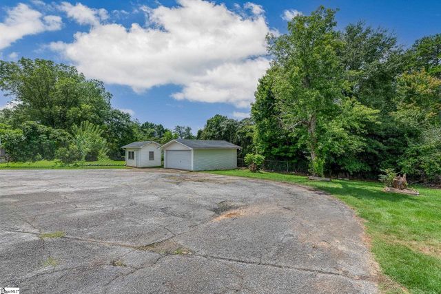 7011 White Horse Road, Greenville, SC 29611