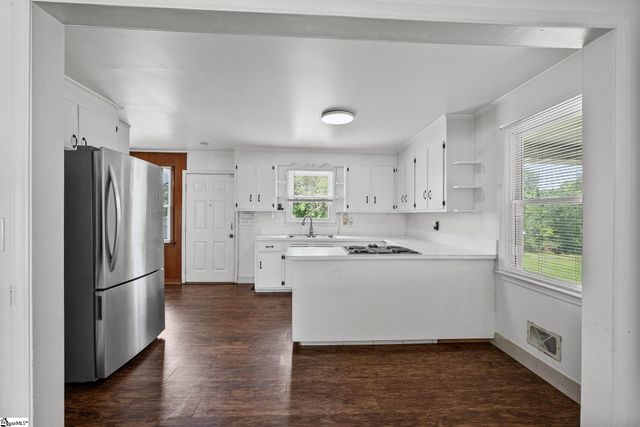 7011 White Horse Road, Greenville, SC 29611