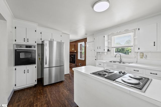 7011 White Horse Road, Greenville, SC 29611