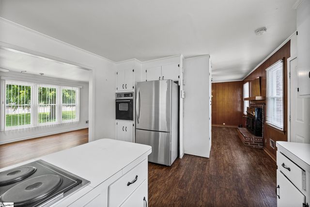 7011 White Horse Road, Greenville, SC 29611