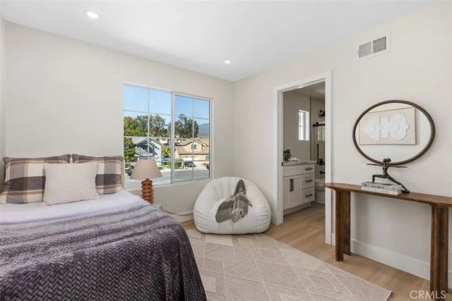 5 Chatri Circle, Lake Forest, CA 92610