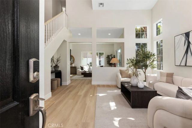5 Chatri Circle, Lake Forest, CA 92610